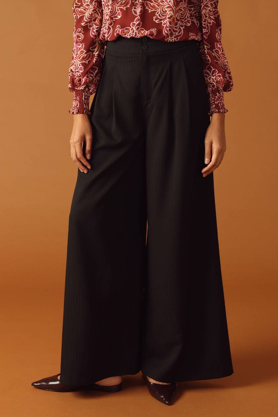 Solid Wide Leg Trousers