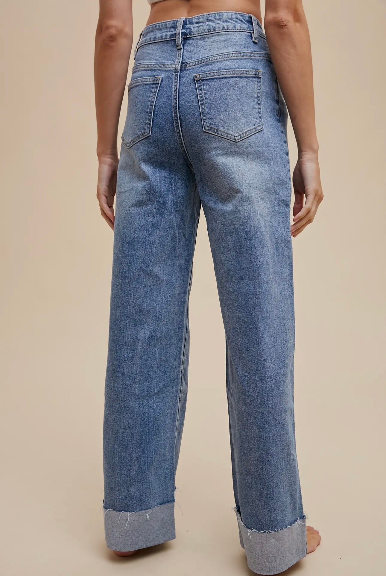 90’s Style Cuffed Hem High Rise Straight Jeans