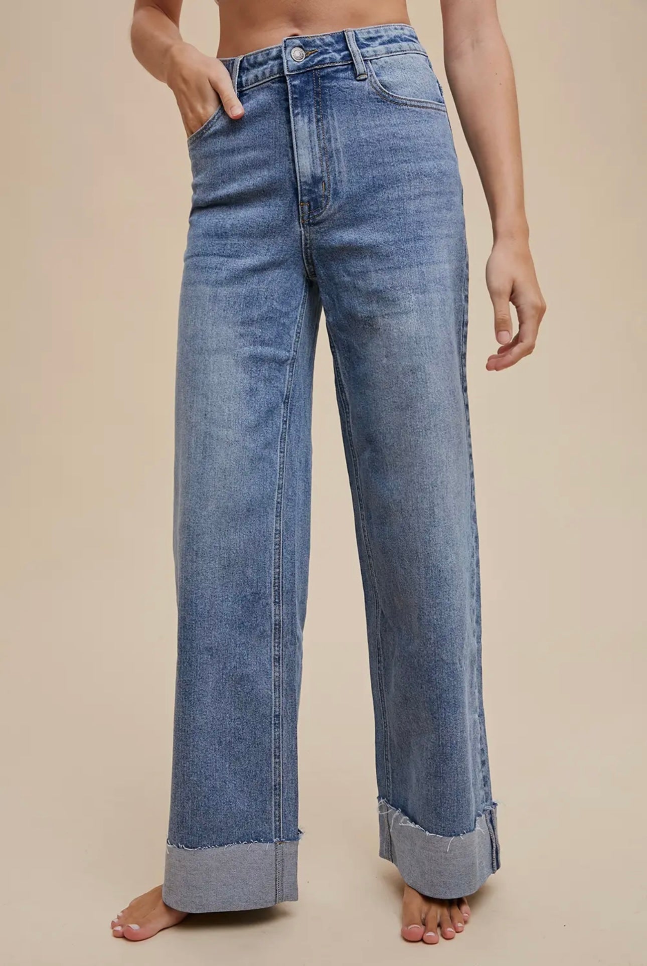 90’s Style Cuffed Hem High Rise Straight Jeans