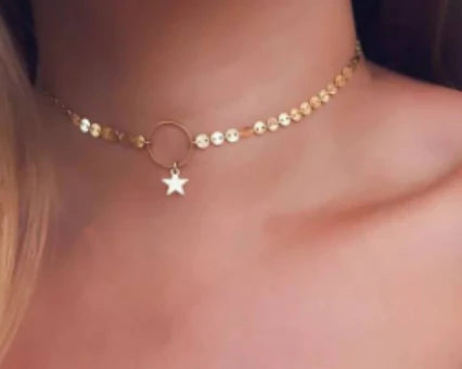 Disk Necklace Choker with Star Pendant